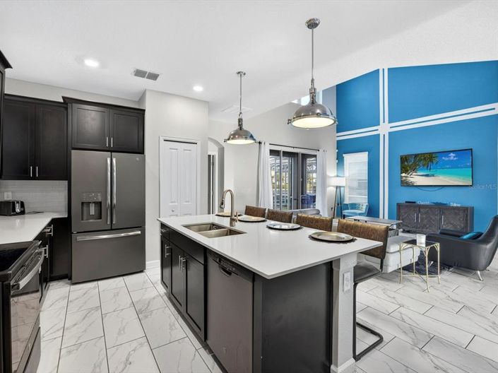 Image No.11-5 Bed House for sale