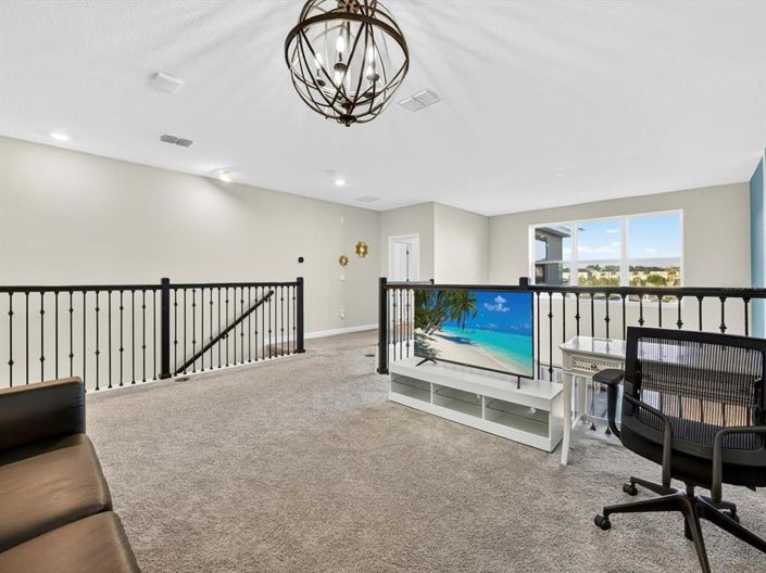 Image No.20-5 Bed House for sale