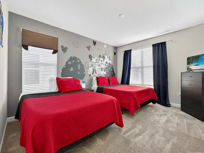 Image No.26-5 Bed House for sale