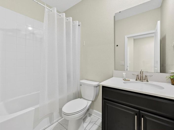 Image No.29-5 Bed House for sale