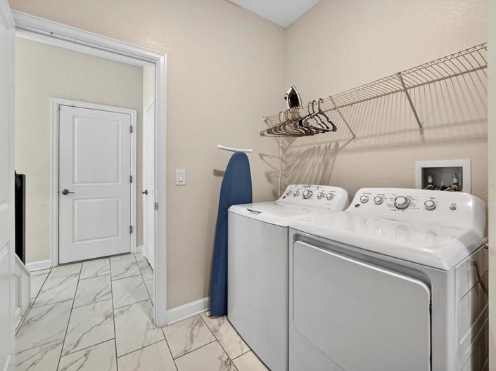 Image No.32-5 Bed House for sale