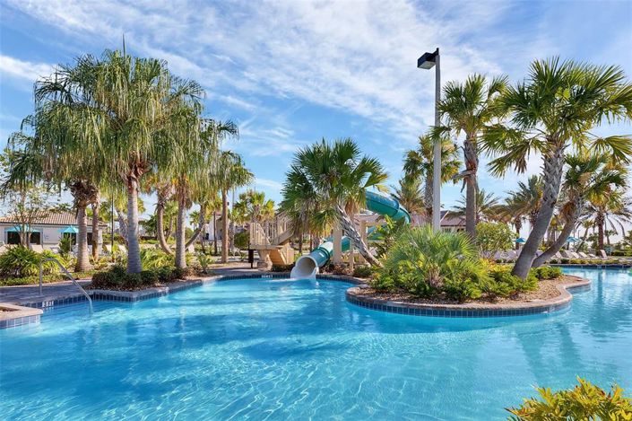 Image No.43-5 Bed House for sale