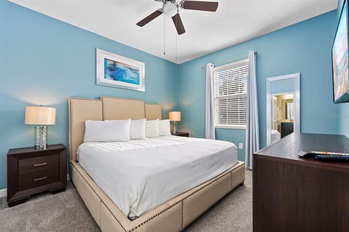 Image No.29-8 Bed Property for sale