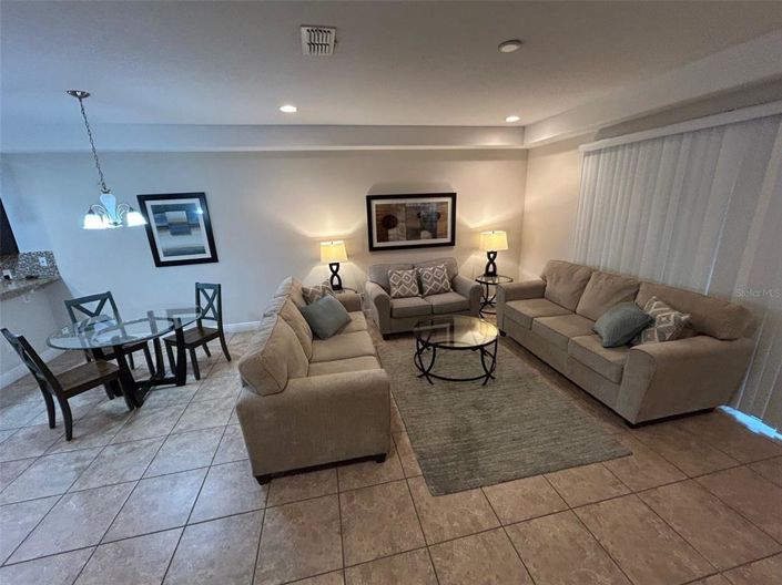 Image No.11-Maison de ville de 3 chambres à vendre à Saint John