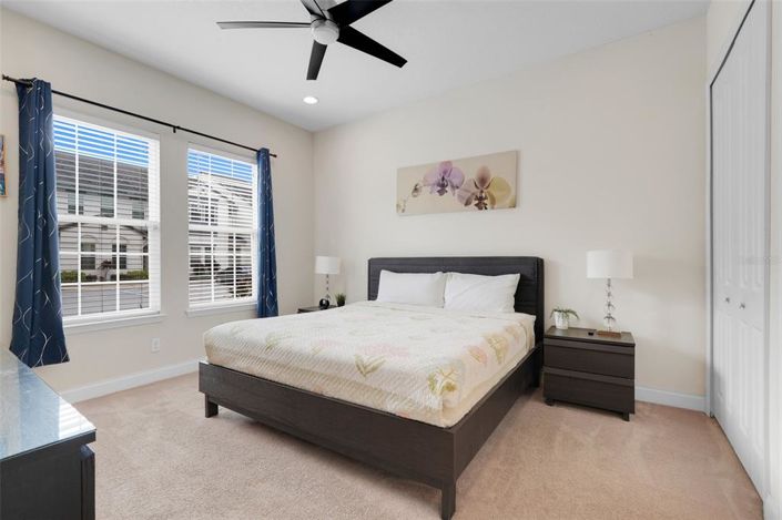 Image No.18-4 Bed Townhouse for sale