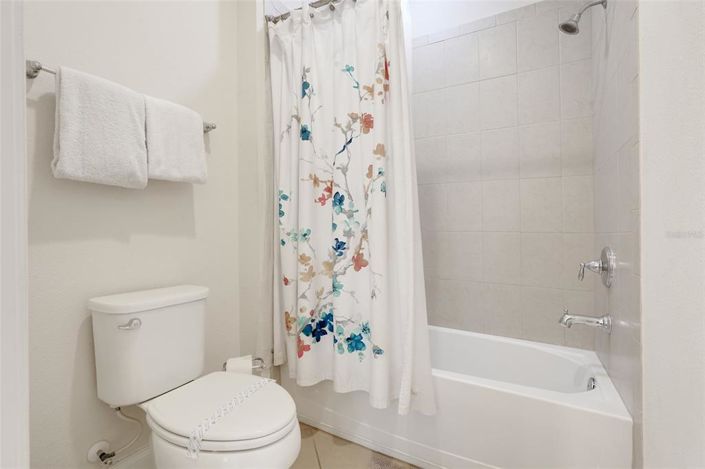 Image No.27-4 Bed Townhouse for sale