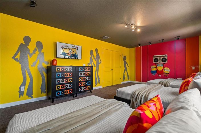 Image No.37-9 Bed Property for sale