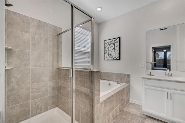 Image No.24-3 Bed Apartment for sale