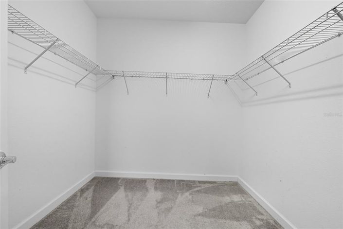 Image No.26-3 Bed Townhouse for sale