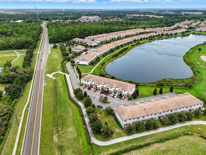 Image No.41-3 Bed Townhouse for sale