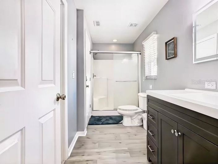 Image No.15-3 Bed House for sale