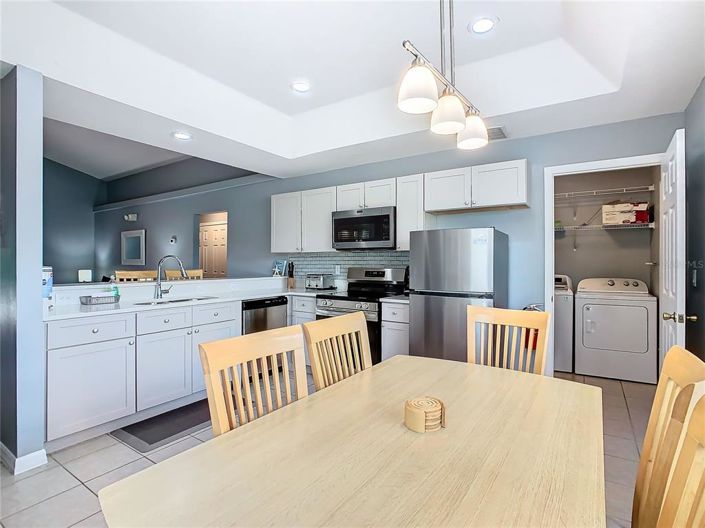 Image No.9-3 Bed House for sale