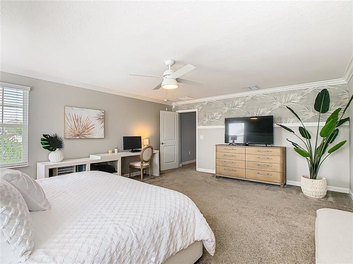 Image No.26-6 Bed House for sale