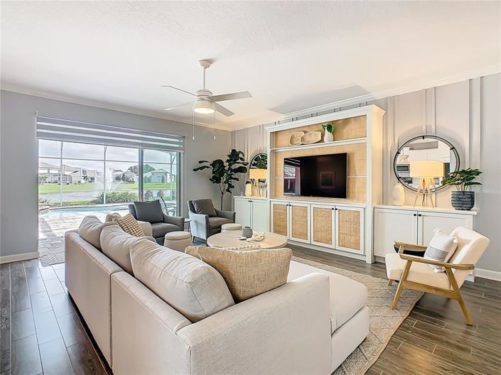 Image No.9-6 Bed House for sale