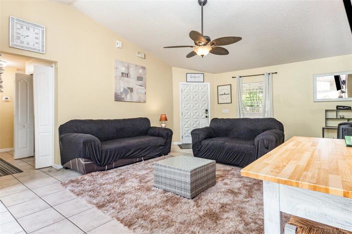 Image No.6-Propriété de 4 chambres à vendre à Davenport