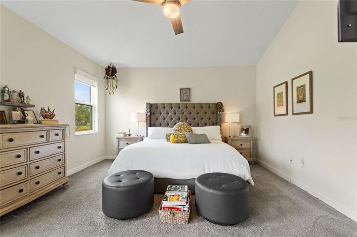 Image No.28-4 Bed Property for sale