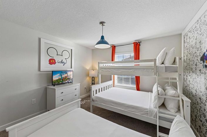 Image No.19-4 Bed Townhouse for sale