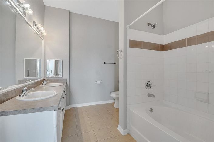 Image No.17-Appartement de 3 chambres à vendre à Saint John