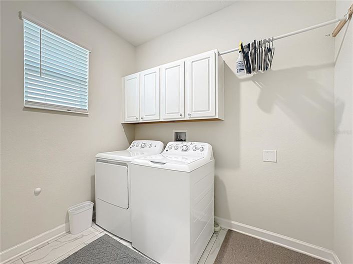 Image No.40-6 Bed House for sale