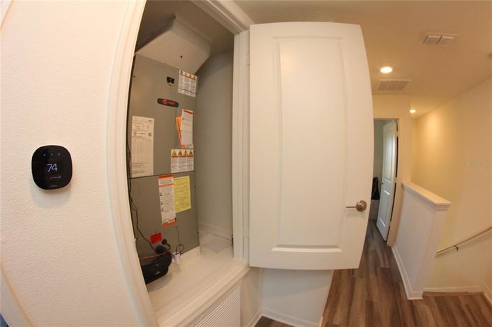 Image No.12-3 Bed Townhouse for sale