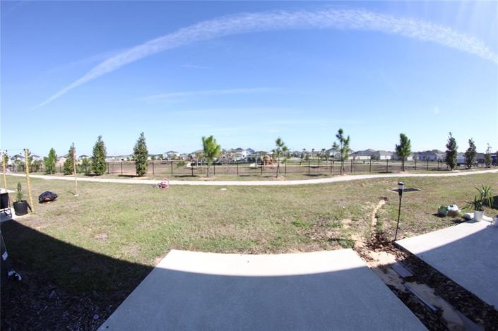 Image No.28-3 Bed Townhouse for sale