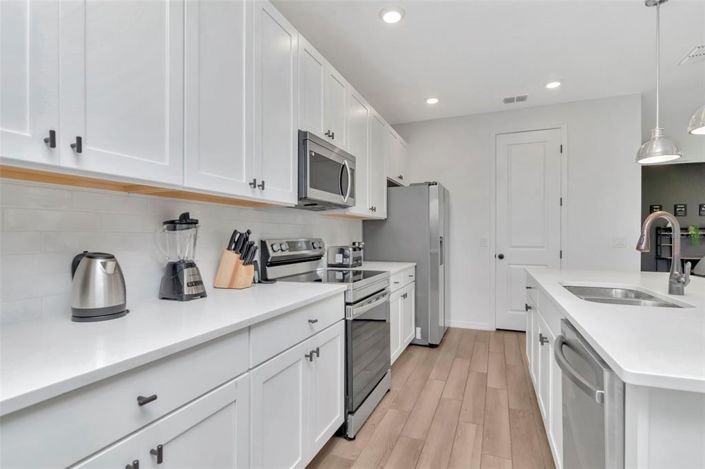 Image No.24-4 Bed House for sale