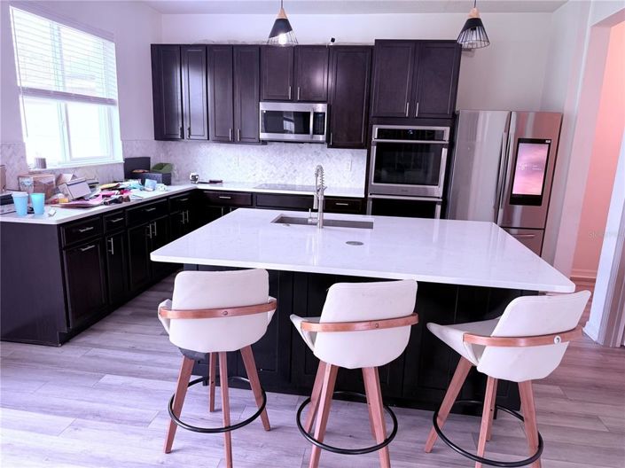 Image No.2-4 Bed Property for sale