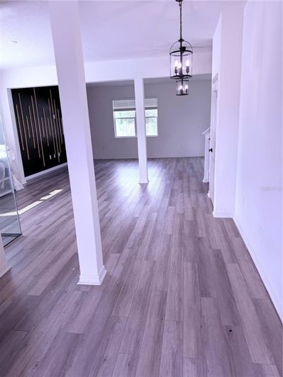 Image No.4-4 Bed Property for sale