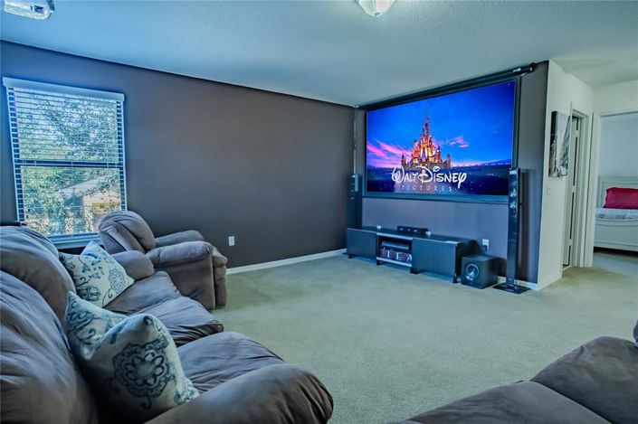 Image No.21-5 Bed House for sale