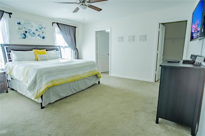 Image No.25-5 Bed Property for sale