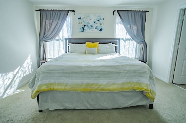 Image No.26-5 Bed Property for sale