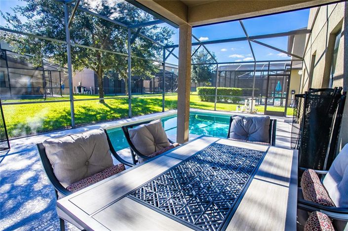 Image No.32-5 Bed Property for sale