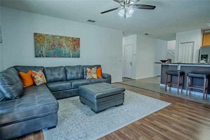 Image No.9-5 Bed House for sale