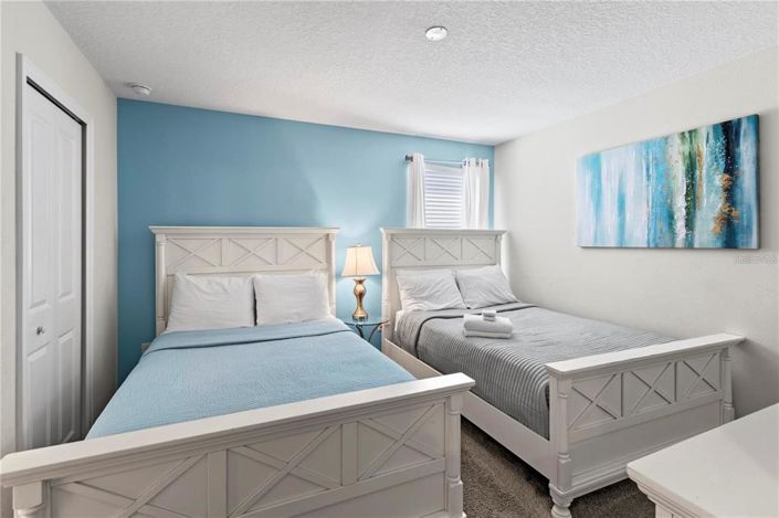 Image No.21-8 Bed House for sale