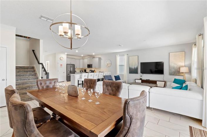 Image No.6-8 Bed Property for sale