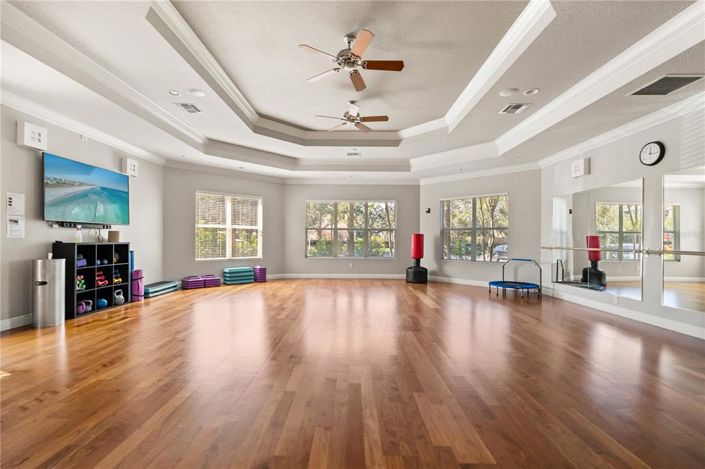 Image No.12-3 Bed Townhouse for sale