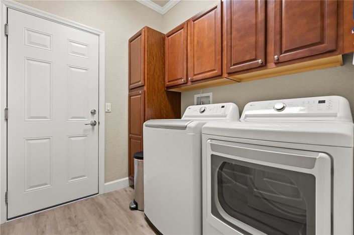 Image No.18-3 Bed Townhouse for sale