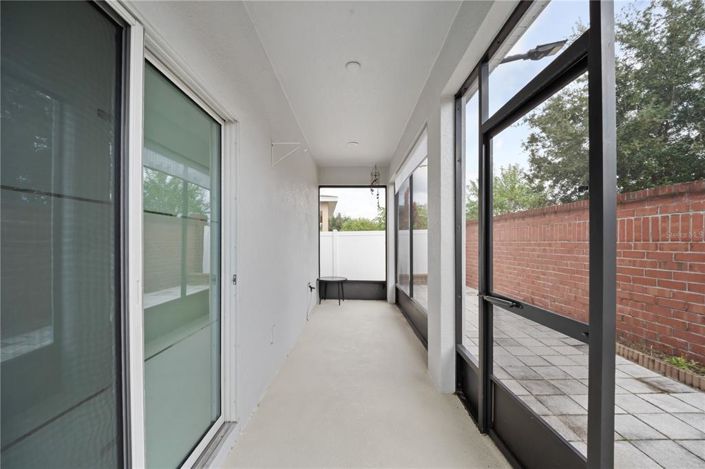 Image No.30-4 Bed House for sale