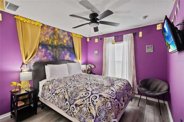 Image No.27-4 Bed House for sale