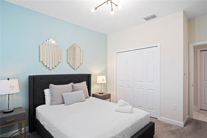 Image No.34-5 Bed House for sale