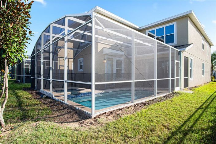 Image No.37-5 Bed House for sale