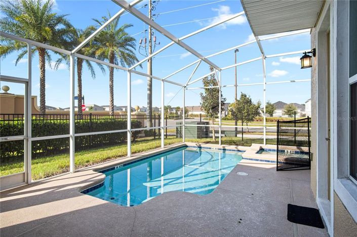 Image No.40-5 Bed House for sale