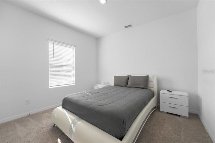 Image No.20-4 Bed Property for sale