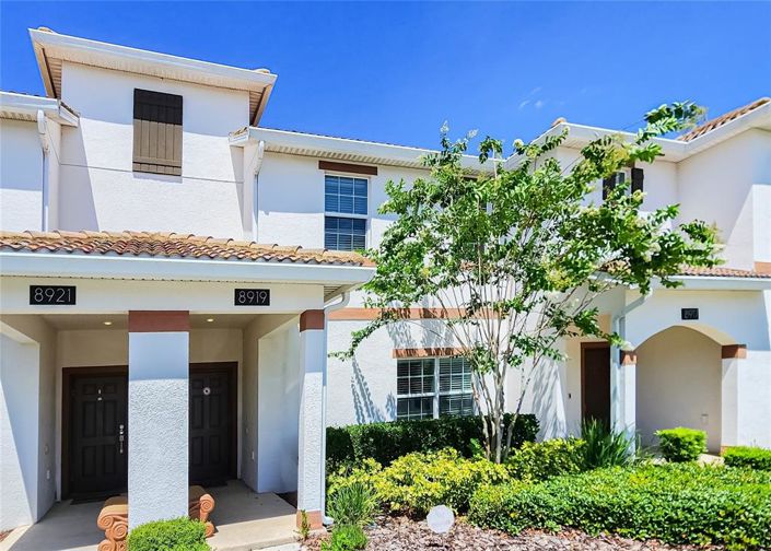 Image No.2-4 Bed Townhouse for sale