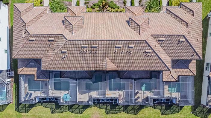 Image No.23-4 Bed Townhouse for sale