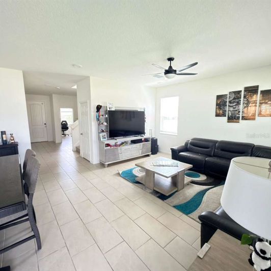 Image No.15-5 Bed Property for sale