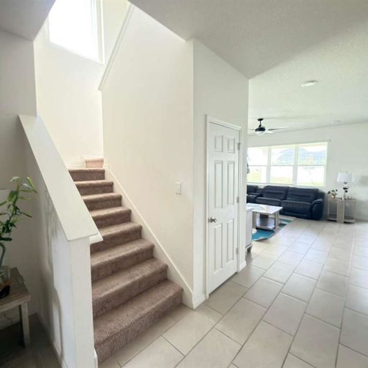 Image No.6-5 Bed Property for sale