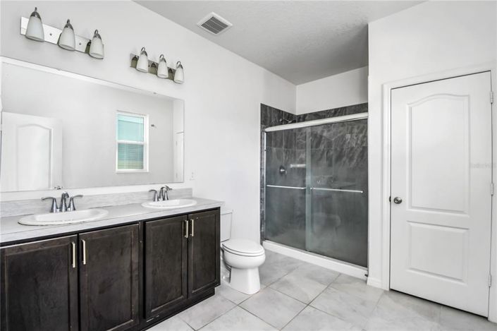 Image No.13-Propriété de 4 chambres à vendre à Davenport