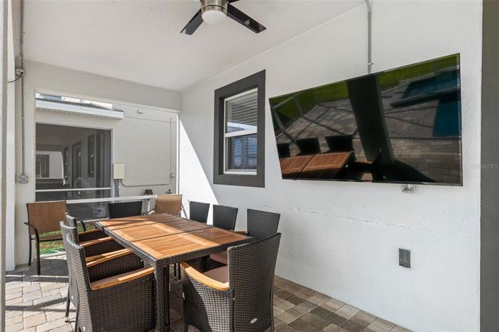 Image No.17-7 Bed House for sale