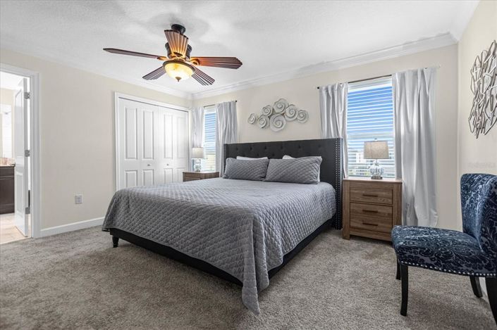 Image No.11-4 Bed Townhouse for sale